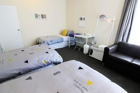 House in central city with space for business. - Photo 4