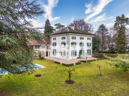 Dans un magnifique domaine – Maison de maître de 18 pièces entièrement rénovée avec piscine et échappée lac - Foto 5