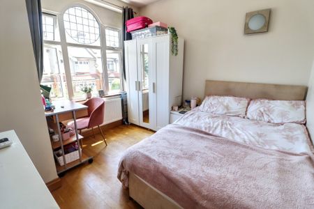 What type of Repair would you like to Report? - Photo 4