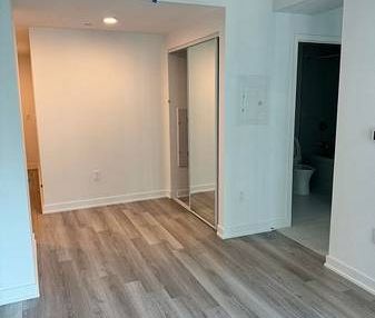 1 Bed & 1 Bath - Artists Alley Condominiums - Photo 2