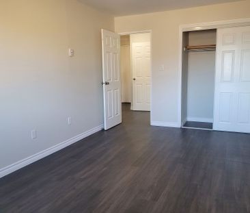 For Lease - 130 King Street Unit# 8, Clarington, Ontario - Photo 3