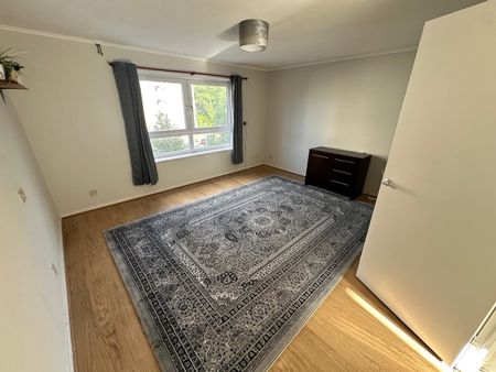 2 Bed Maisonette, Viewcraig Street, EH8 - Photo 4