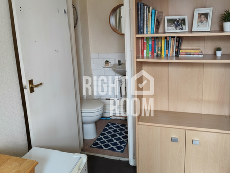 En-Suite Room 1, Purbeck Road, Bournemouth BH2 - Photo 5