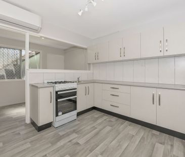 2/19 Carr Street, Hermit Park - Photo 1