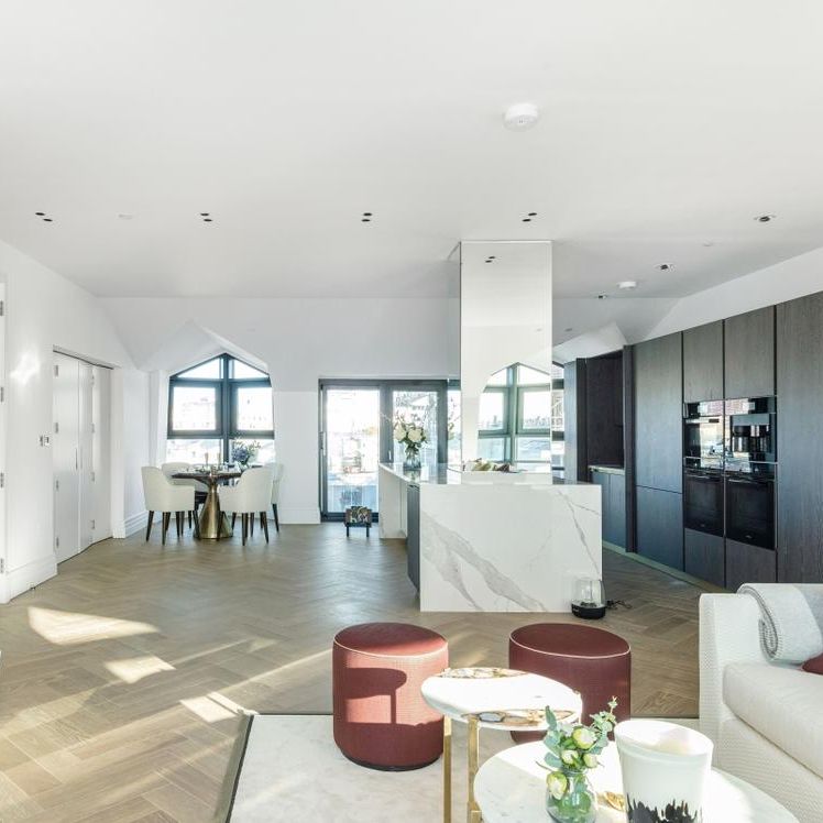 Kensington Gardens Square, London W2 - Photo 1