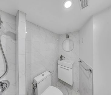 For Lease - 148 Barrington Avenue, Toronto, Ontario - Photo 2