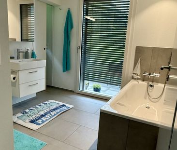 APPARTEMENT DE 2 PIÈCES À BECKENRIED (NW), MEUBLÉ, TEMPORAIRE - Photo 2