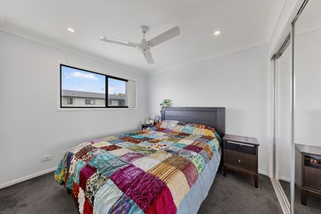 24/1 Emerald Place, Bridgeman Downs QLD 4035 - Townhouse For Rent | Domain - Photo 3
