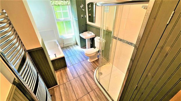 2 bedroom terraced house to rent - Photo 1