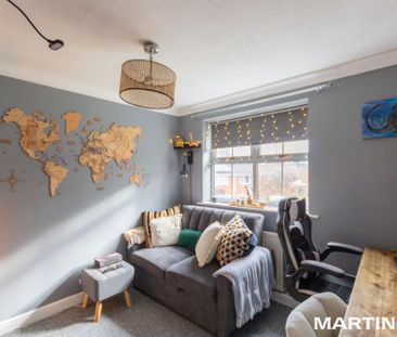 2 bedroom maisonette to rent - Photo 2