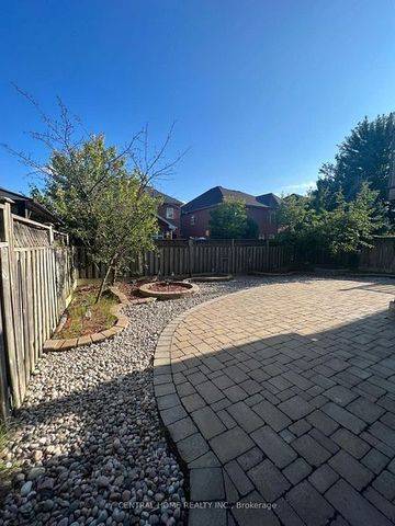 For Lease - 147 Jefferson forest Drive Unit# Apartment, Richmond Hill, Ontario - Photo 2