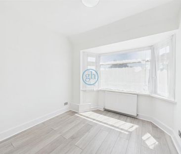 5 bedroom end of terrace house to rent - Photo 2