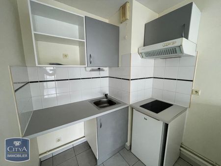 Location Appartement 2 pièces 42m² POITIERS 86000 - Photo 2