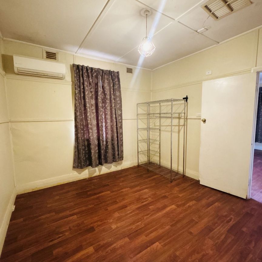 Spacious Family Living! - Photo 1