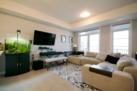 For Lease - 160 Oat Lane, Kitchener, Ontario - Photo 2