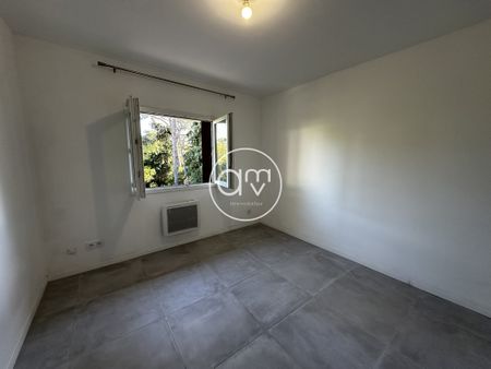 Location Appartement 1 pièce 29m² TOULON 83100 - Photo 3