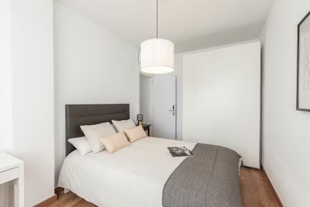 Calle Quart, Valencia, Valencian Community 46008 - Photo 5