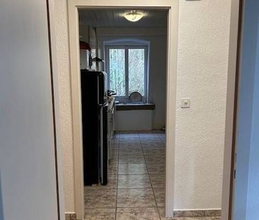 Coquet 2,5 pièces entièrement rénové au dernier étage d'un immeuble... - Photo 3