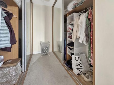 4 bedroom terraced house to rent - Photo 3