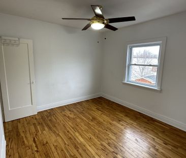 For Lease - 273 SHAKESPEARE Street Unit# 2, Vanier and Kingsview Pa... - Photo 4