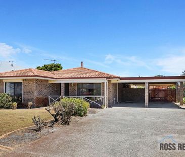 Spacious Family Home - Photo 4