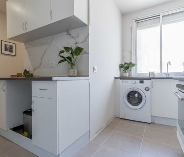 Modern room on Bailén Street - Photo 4