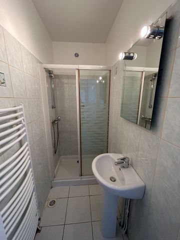 Location Appartement 2 pièces 33m² - Photo 4