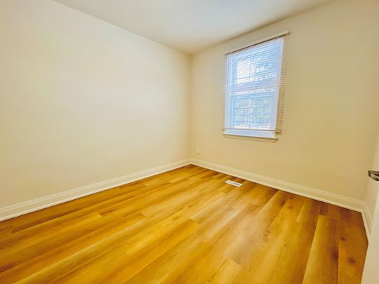 For Lease - 76 HOLMES Avenue Unit# GROUND, Toronto, Ontario - Photo 1