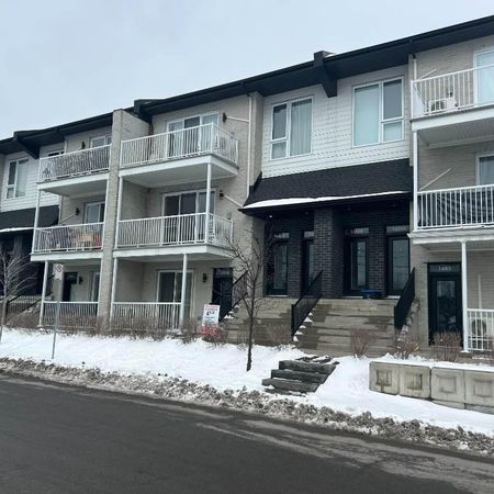 4 ½ Condo luxueux à louer à Vimont Laval. - Photo 4