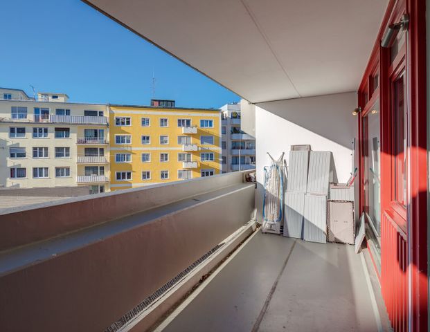 Top location in Schwabing near Münchner Freiheit - Photo 1