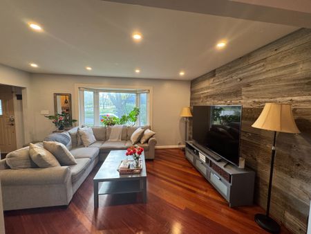 For Lease - 37 Coppermill Drive, Toronto, Ontario - Photo 4