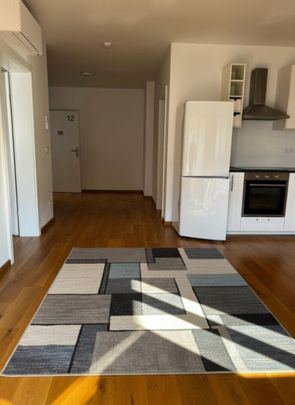 Erstklassige 2-Zimmer-Wohnung mit großem Balkon – Bezug sofort! - Photo 1