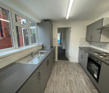 3 Bedroom End Terraced House To Rent - Photo 6