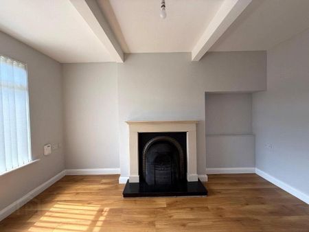 4 Carnalea Terrace, Coalisland, BT71 4JS - Photo 2
