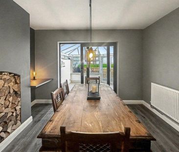 3 bedroom semi-detached house to rent - Photo 6