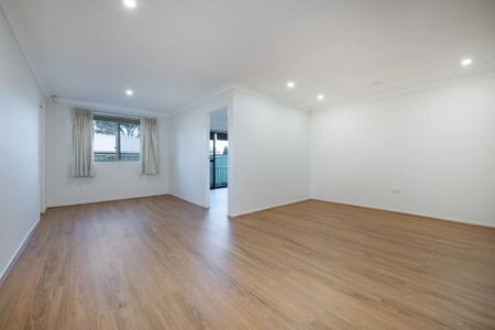 Three Bedroom Family Home - INCLUDES WATER USAGE - Photo 5