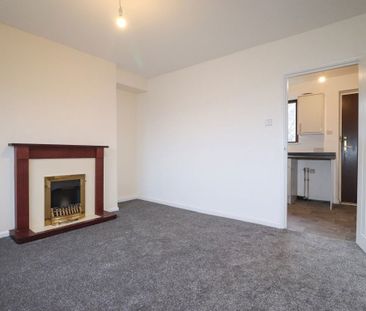 Terraced House in Henderson Road, Currock, Carlisle - Photo 1