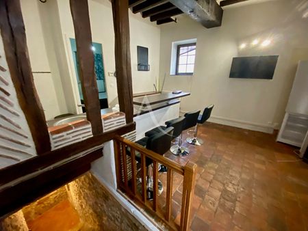 Location Appartement 2 pièces 62m² - Photo 2