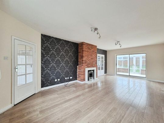 2 bedroom bungalow to rent - Photo 1