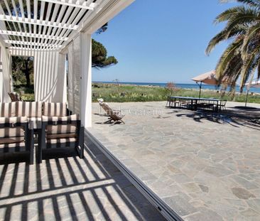 Villa à louer en Corse, pieds dans l'eau - Photo 1