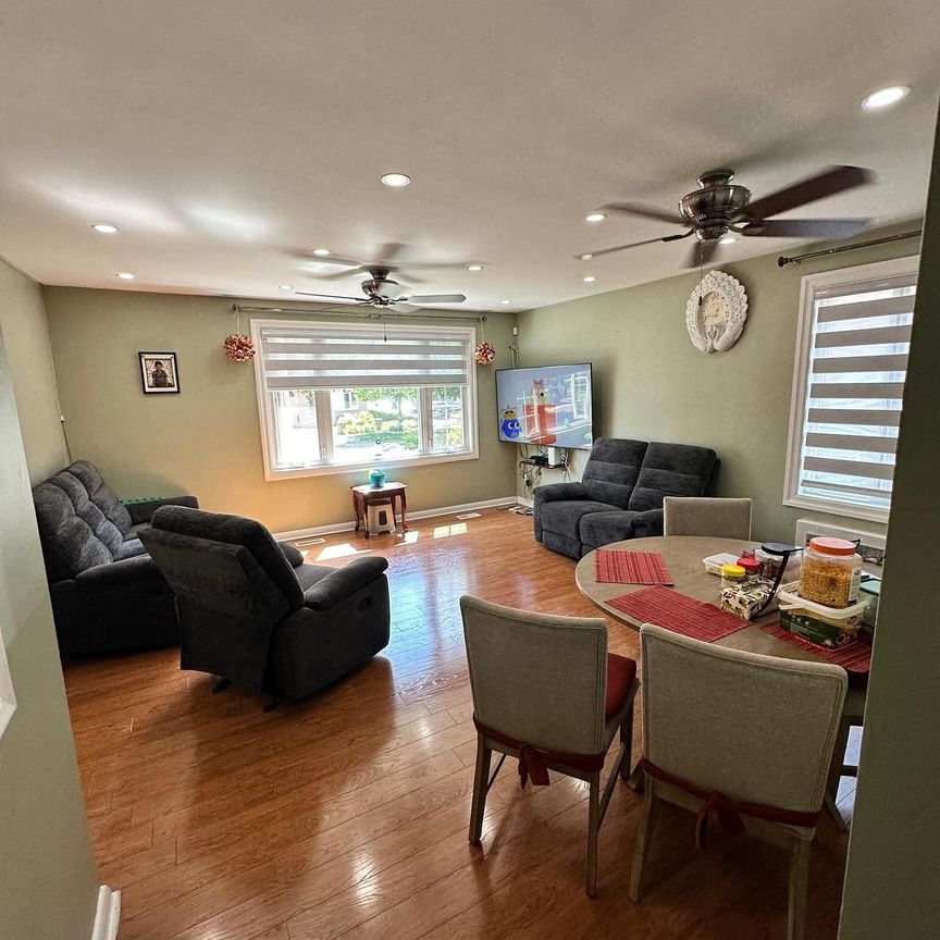 For Lease - 76 Pandora Circle Unit# Upper, Toronto, Ontario - Photo 1