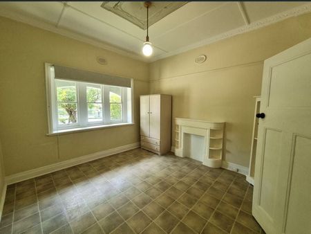 Best Location!! - Photo 3