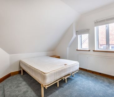 2 bedroom flat to rent - Photo 6