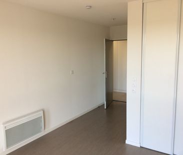 Location Appartement 1 pièce 22m² VILLENAVE D ORNON 33140 - Photo 1