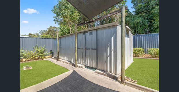 Spacious & Secure Family Home in Mount Sheridan - Photo 1