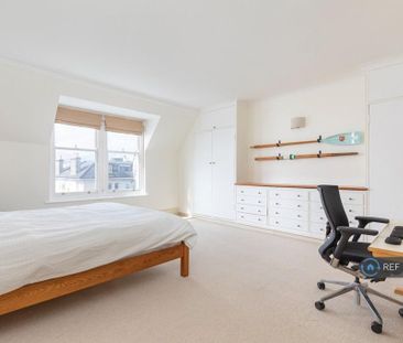 2 bedroom flat to rent - Photo 6