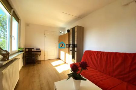 TRZY POKOJOWE 60 m2 - DLA STUDENTÓW- całość 1650zł! - Zdjęcie 3