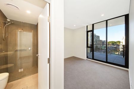2602/17 Lachlan Street, Waterloo - Photo 5