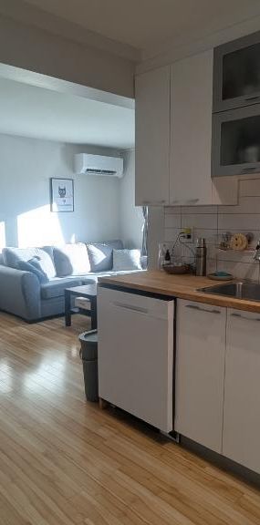 Appartement à Louer à Sainte-Foy - Photo 1