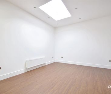 Colchester Road, Northwood - Photo 5